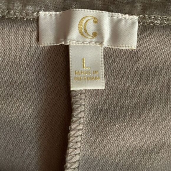 C Velvet Blouse with Floral Embroidery - Brown and Red - Picture 5 of 7